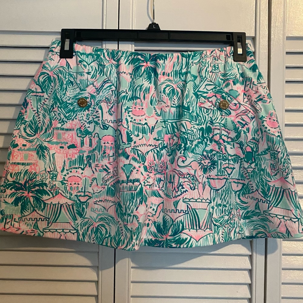 Madison skort in Colorful Camouflage